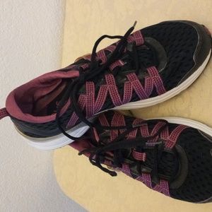 ryka"  Women's Hydro Sport Sneakers. Size 8.5.